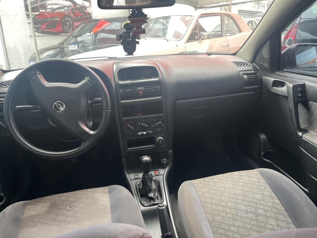 CHEVROLET Astra Sedan - Foto
