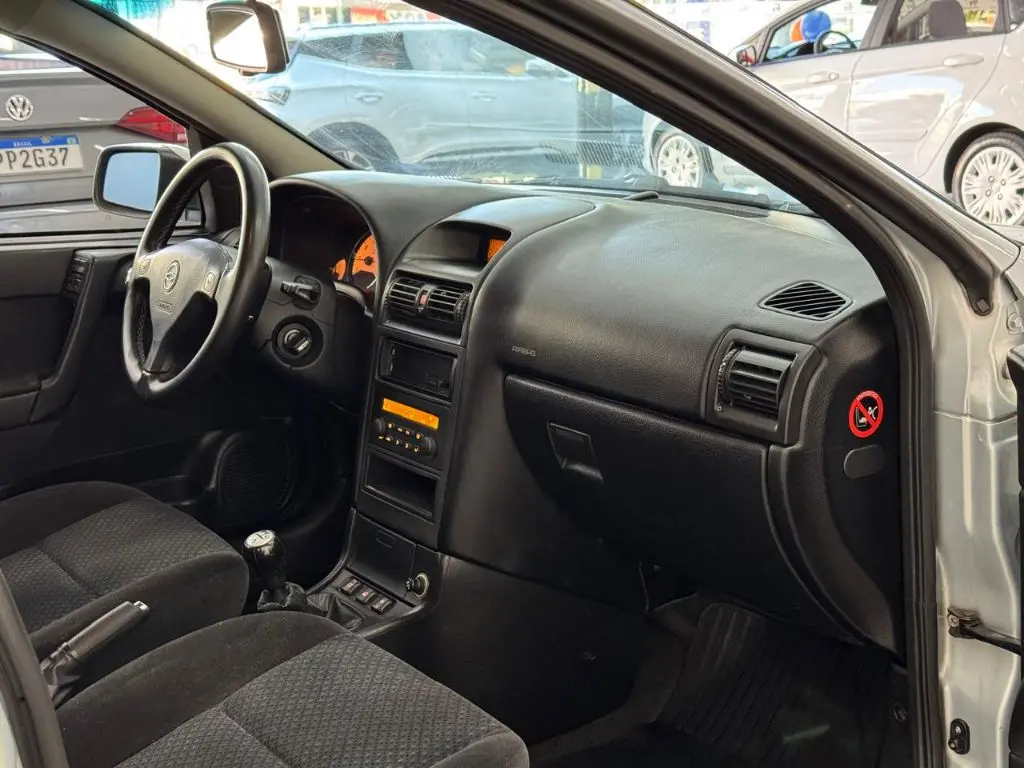 CHEVROLET Astra Sedan - Foto