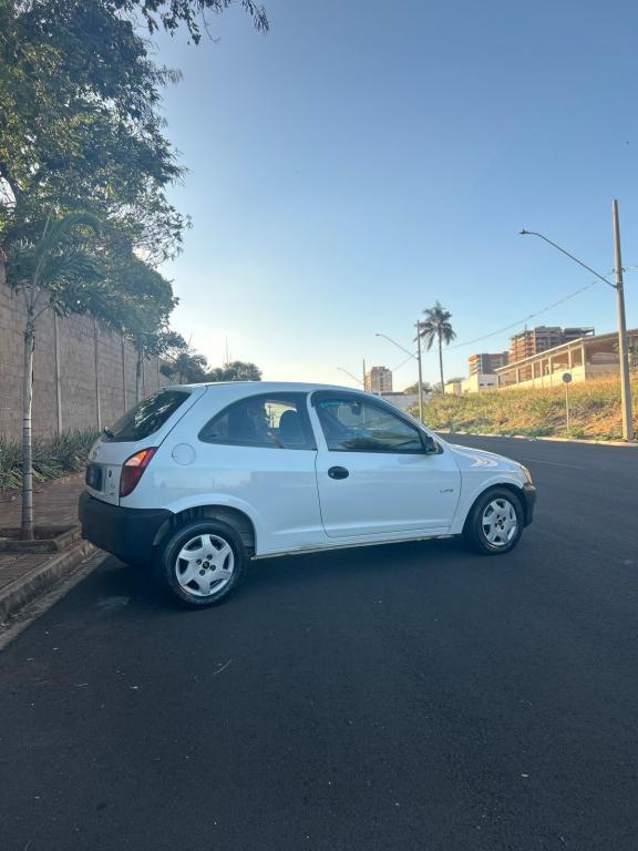 CHEVROLET Celta - Foto