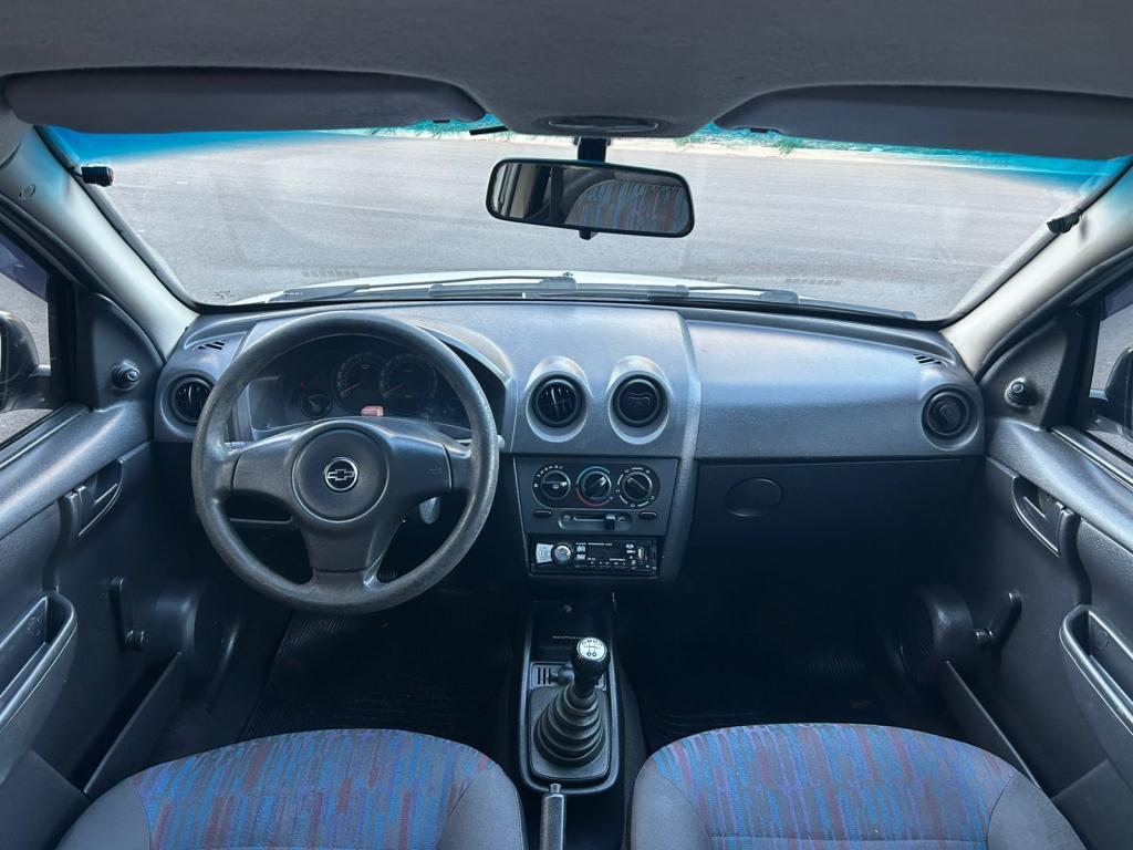 CHEVROLET Celta - Foto