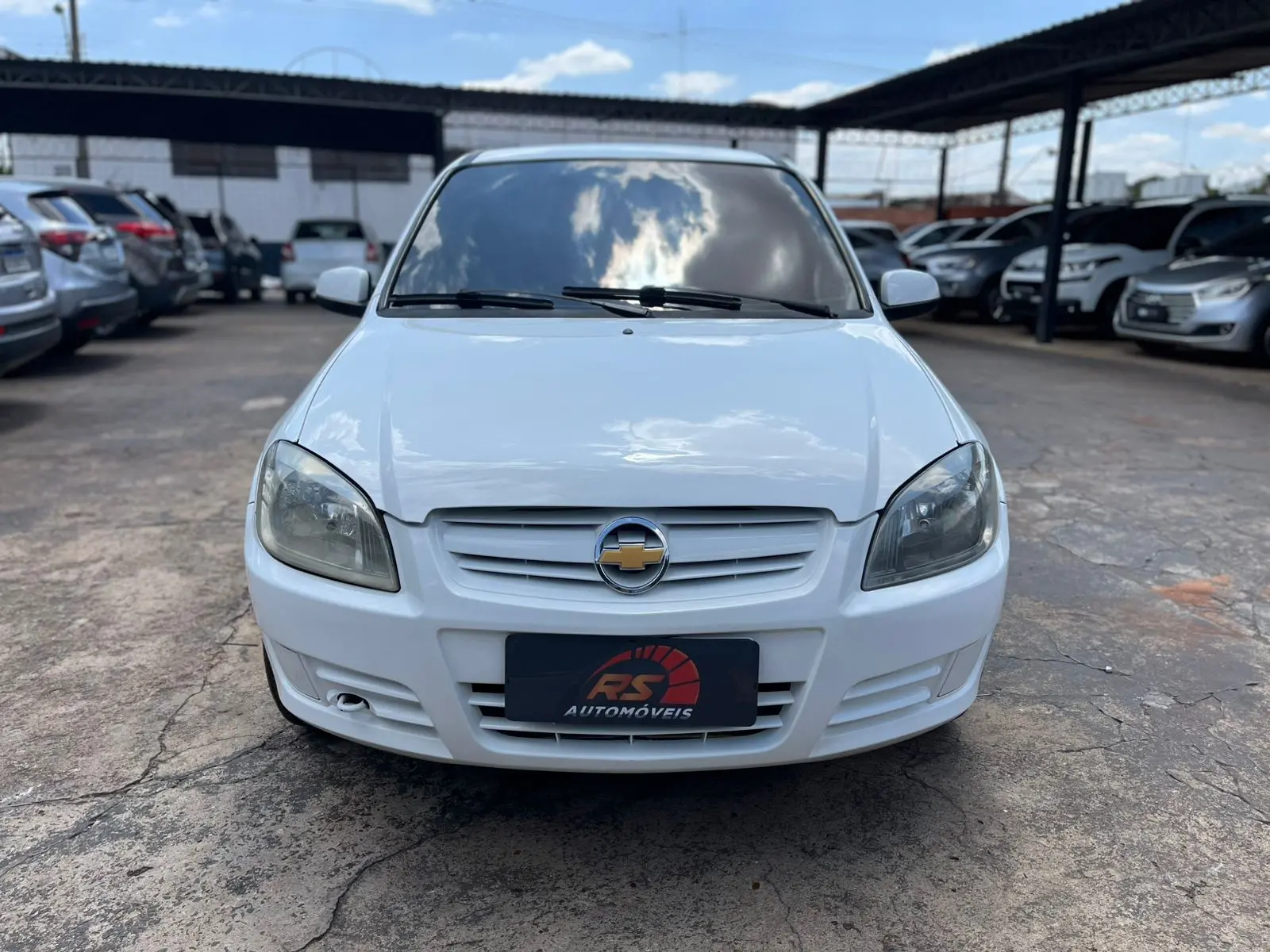 CHEVROLET Celta - Foto