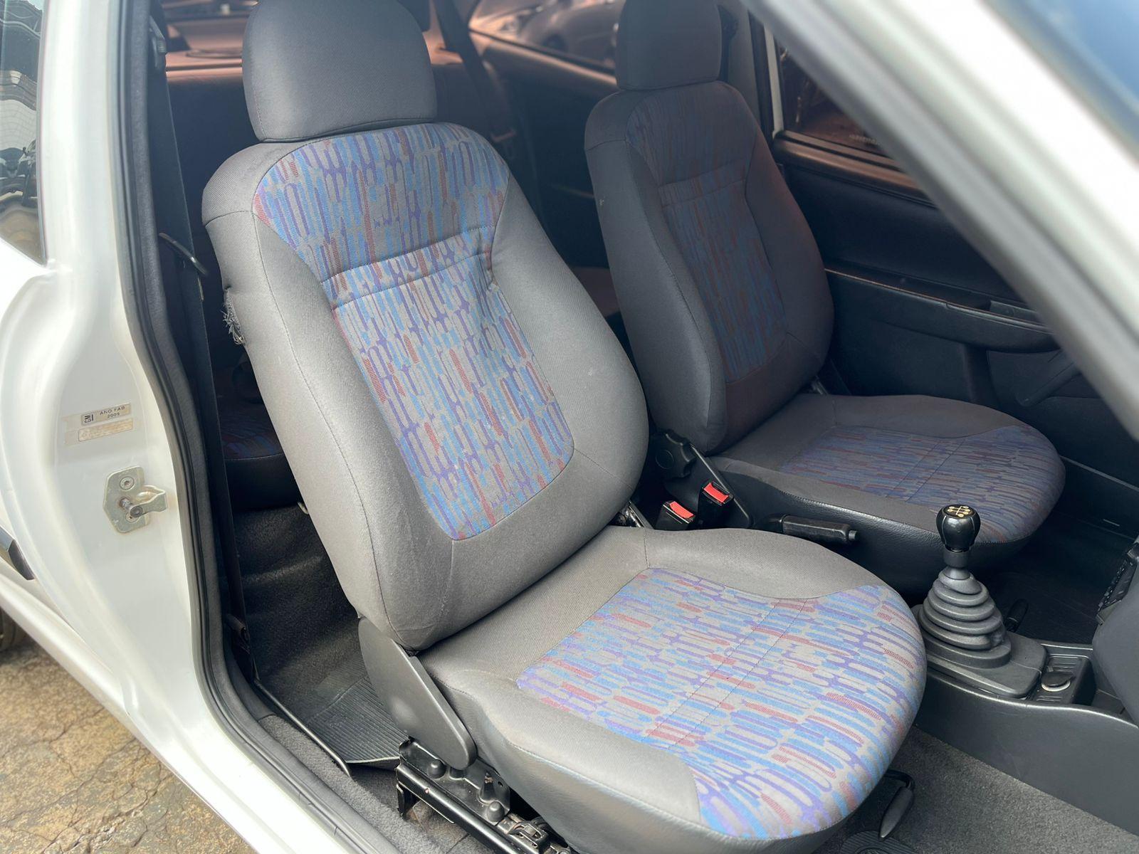 CHEVROLET Celta - Foto