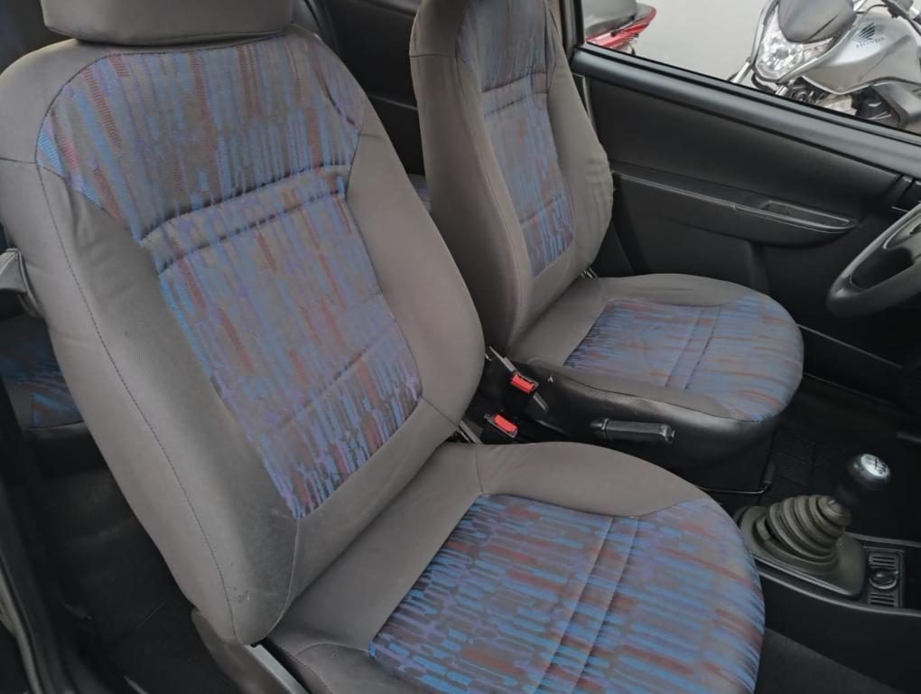 CHEVROLET Celta - Foto