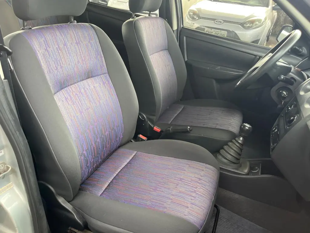 CHEVROLET Celta - Foto