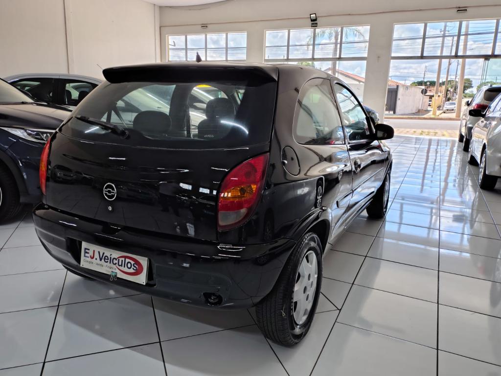 CHEVROLET Celta - Foto