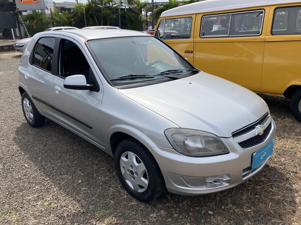 CHEVROLET Celta - Foto