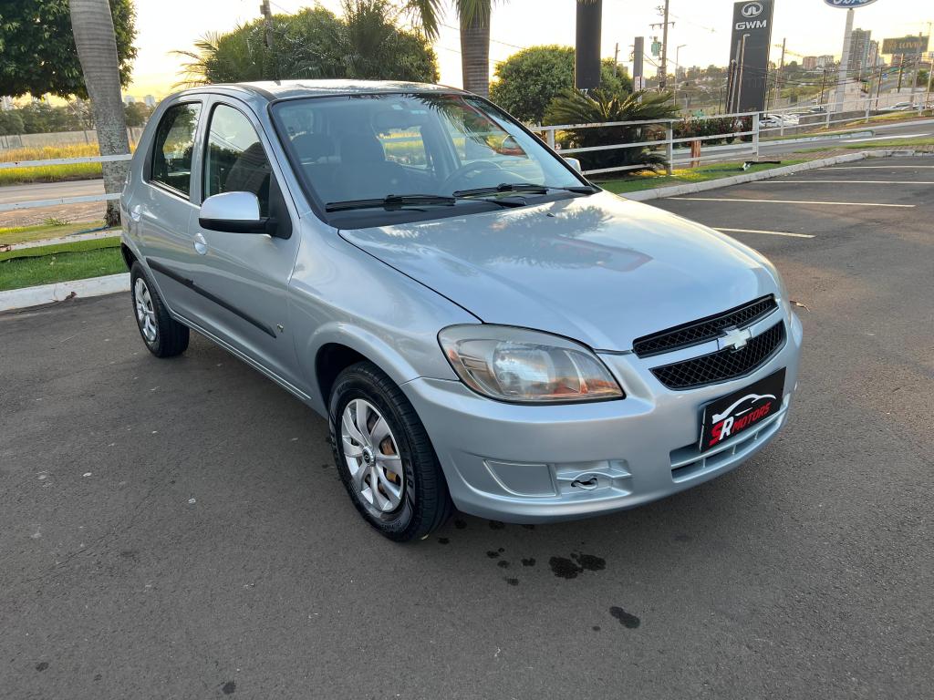 CHEVROLET Celta - Foto