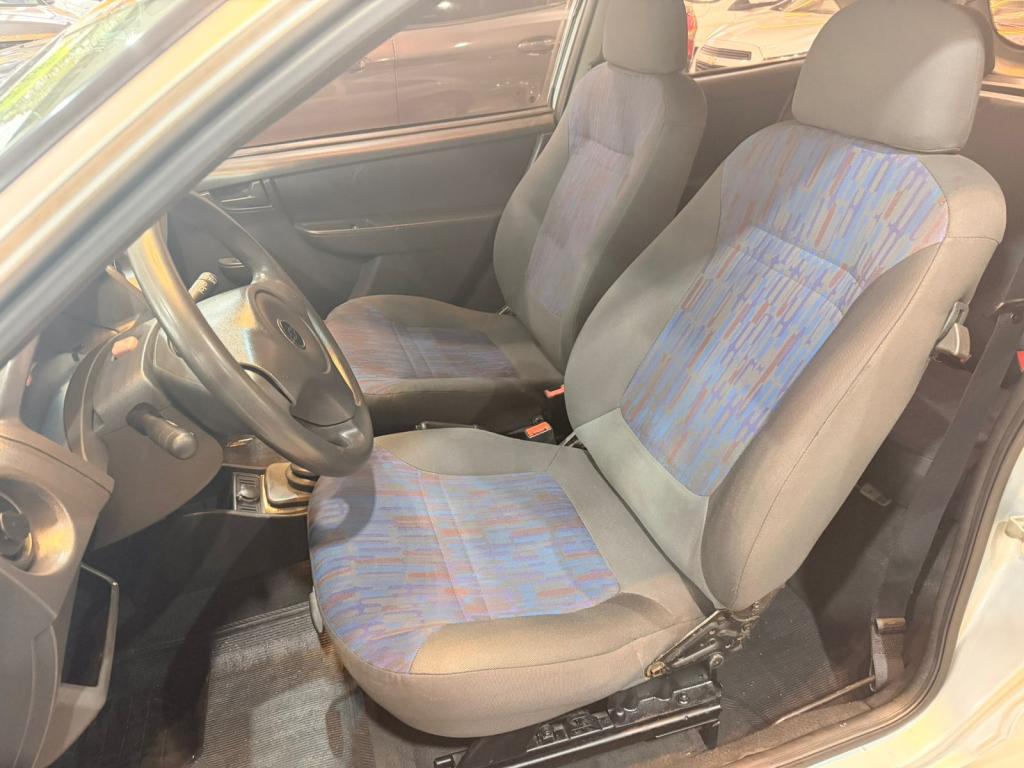 CHEVROLET Celta - Foto