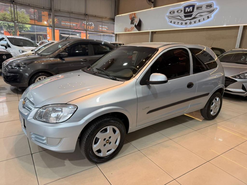 CHEVROLET Celta - Foto