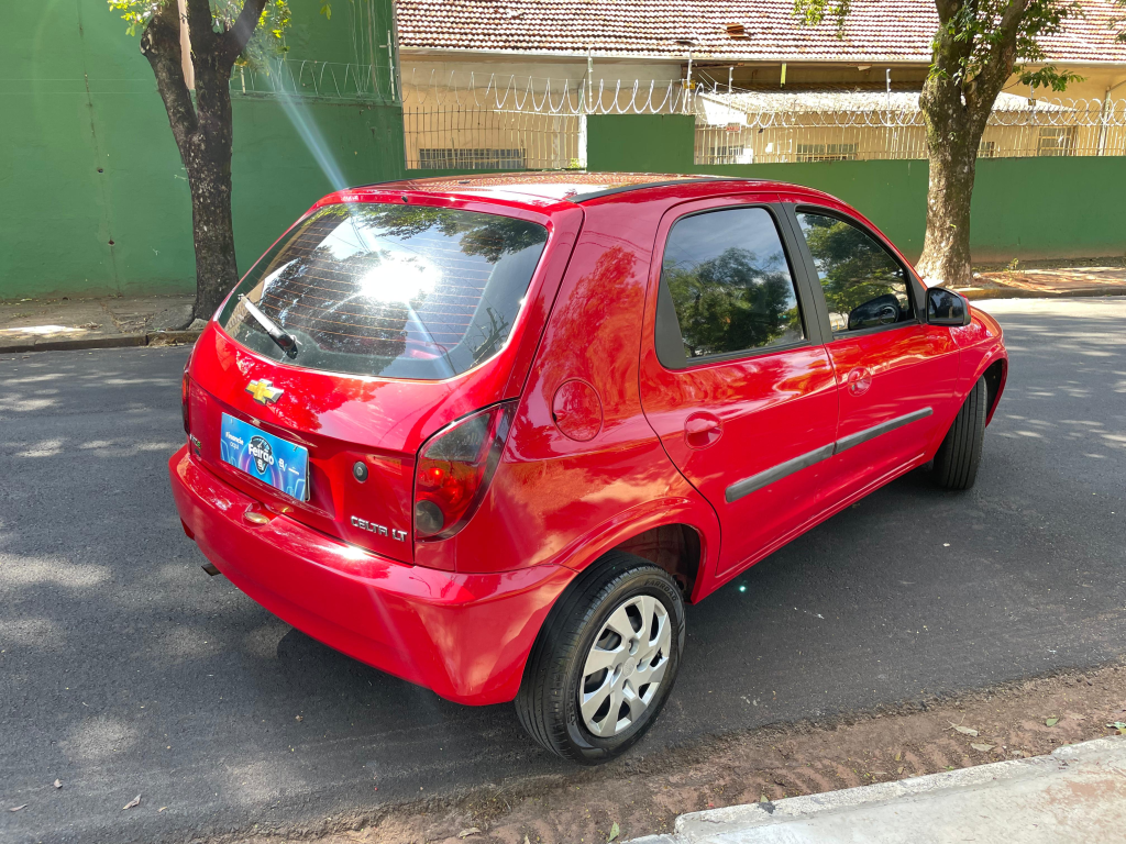CHEVROLET Celta - Foto