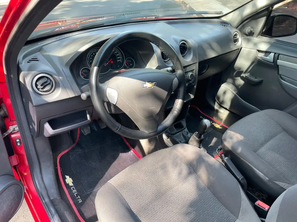 CHEVROLET Celta - Foto