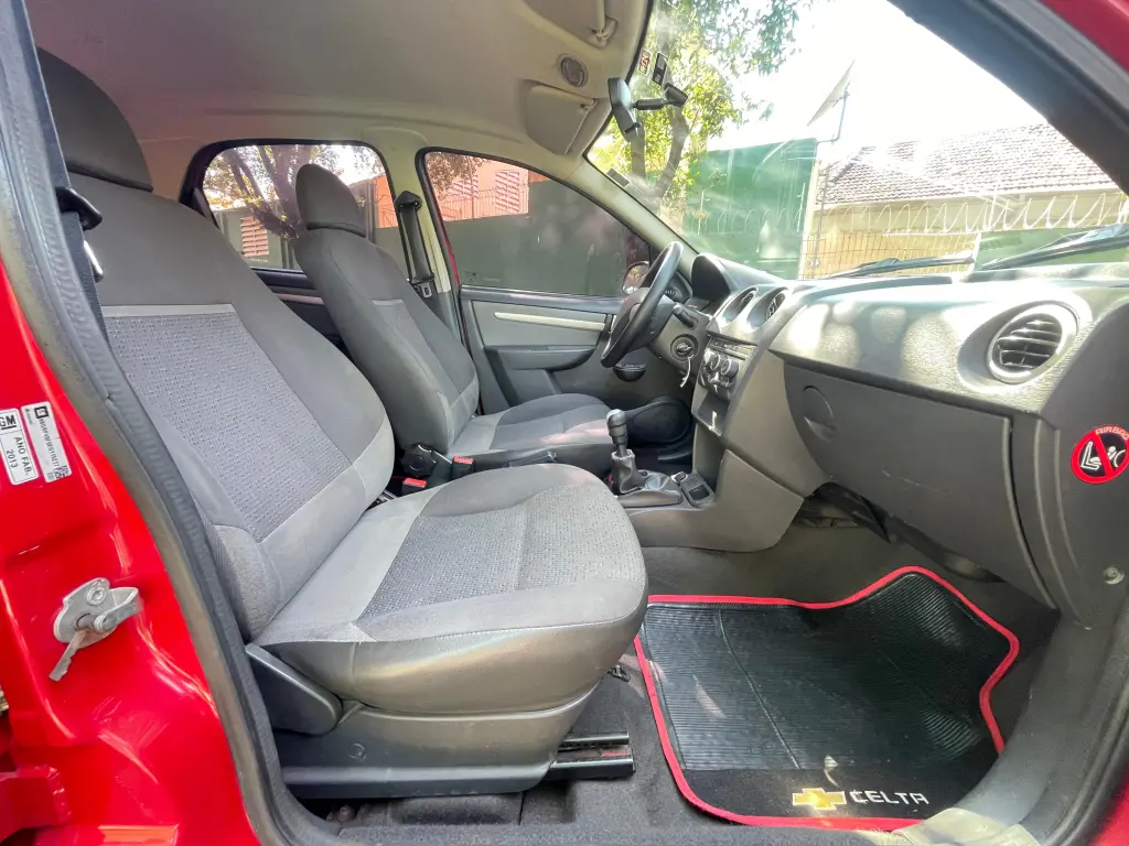 CHEVROLET Celta - Foto