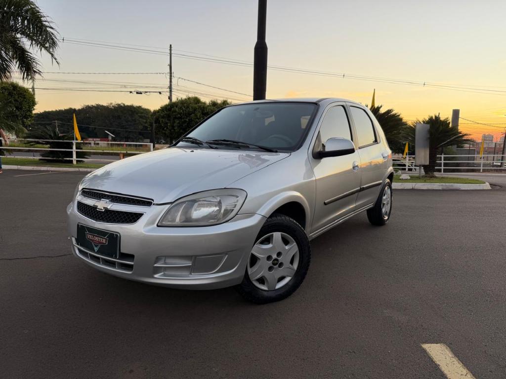 CHEVROLET Celta - Foto