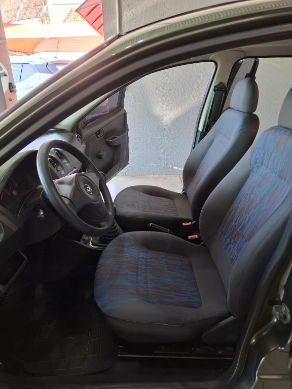 CHEVROLET Celta - Foto