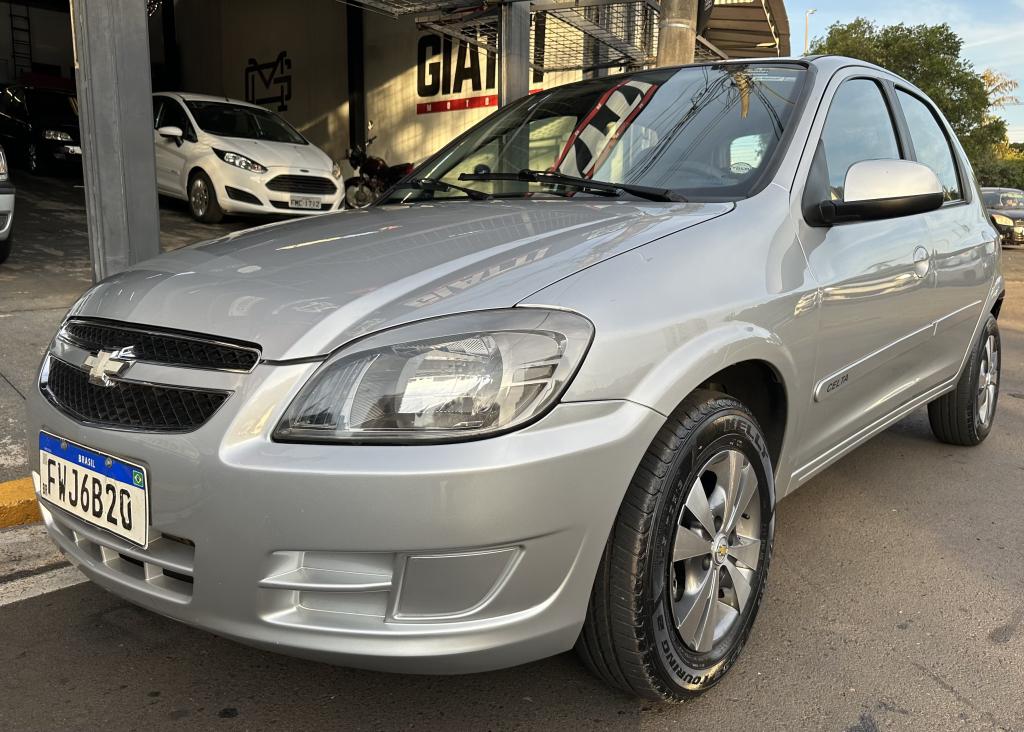 CHEVROLET Celta - Foto