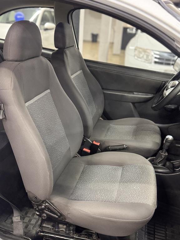CHEVROLET Celta - Foto