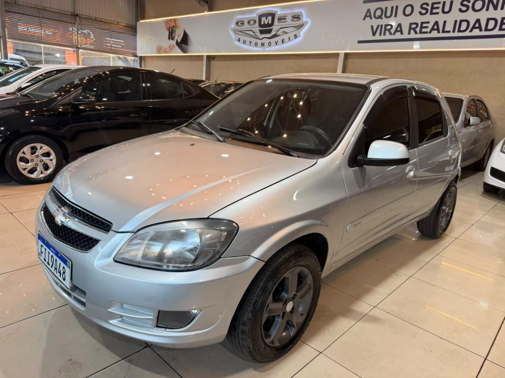 CHEVROLET Celta - Foto