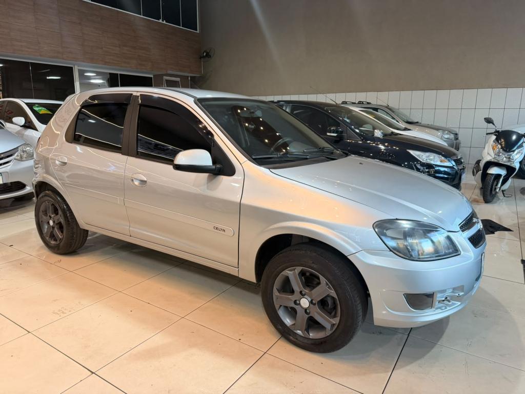 CHEVROLET Celta - Foto