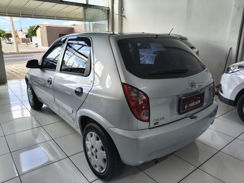 CHEVROLET Celta - Foto