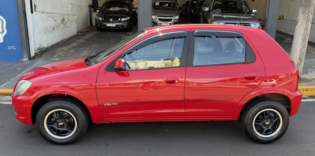 CHEVROLET Celta - Foto