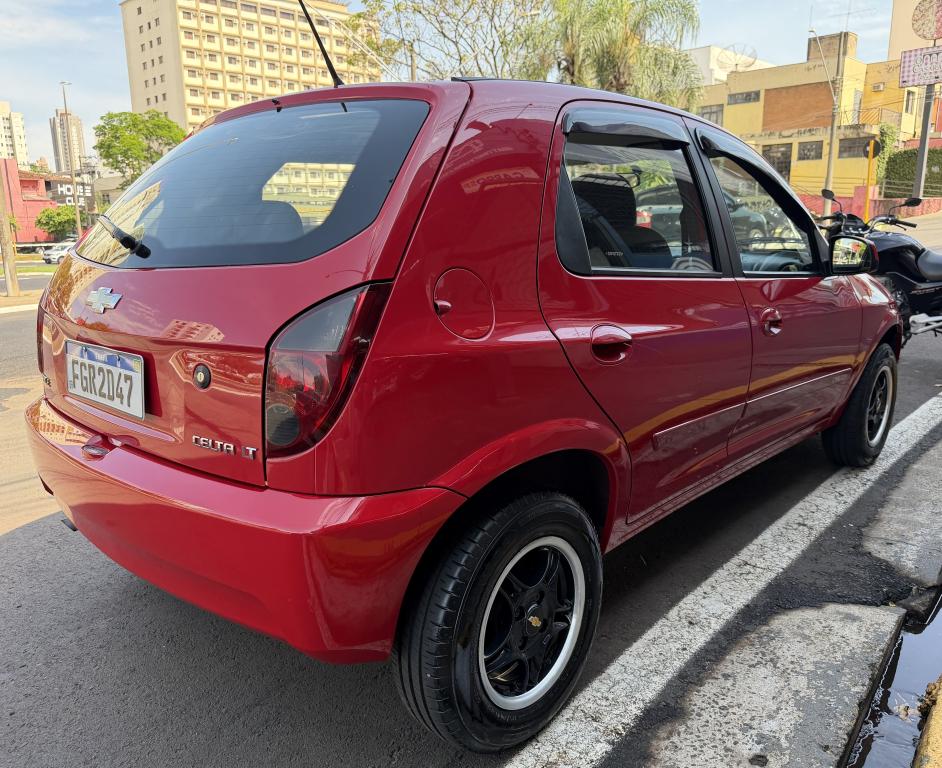 CHEVROLET Celta - Foto