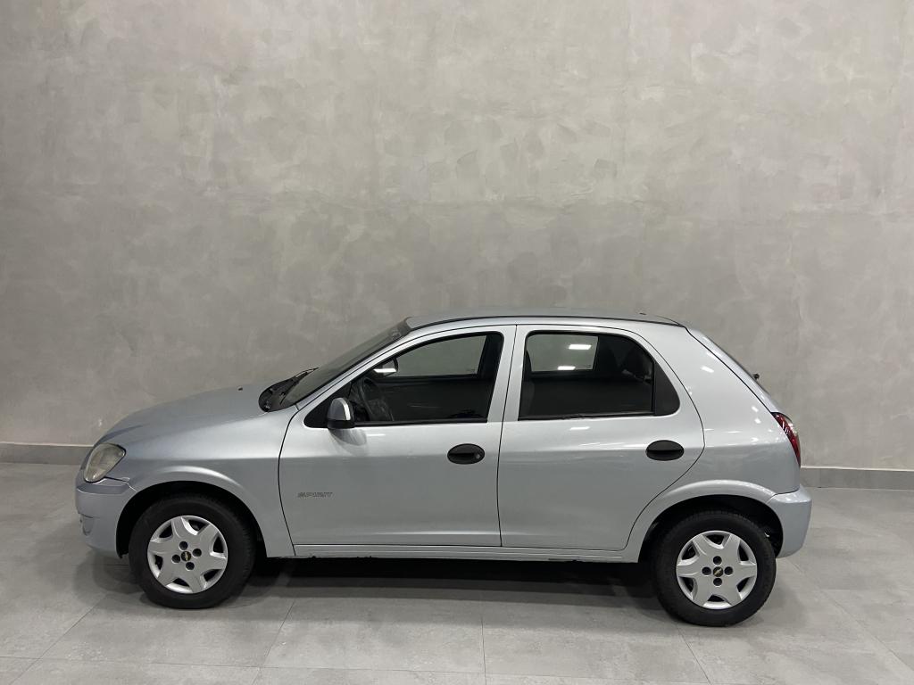 CHEVROLET Celta - Foto