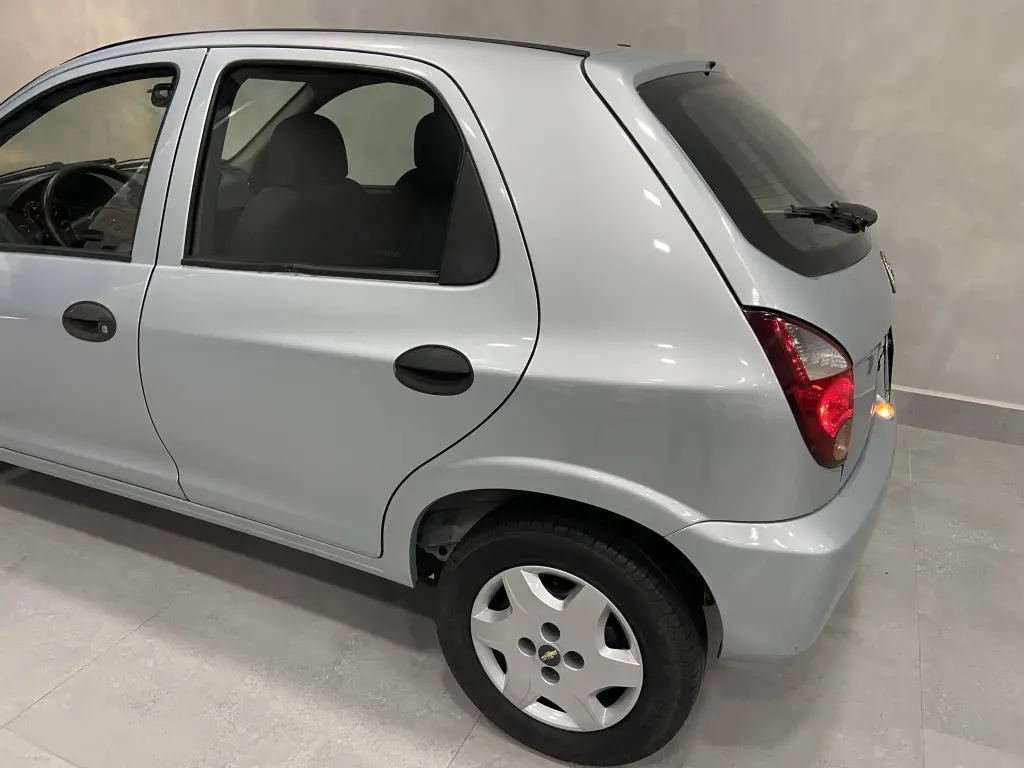 CHEVROLET Celta - Foto