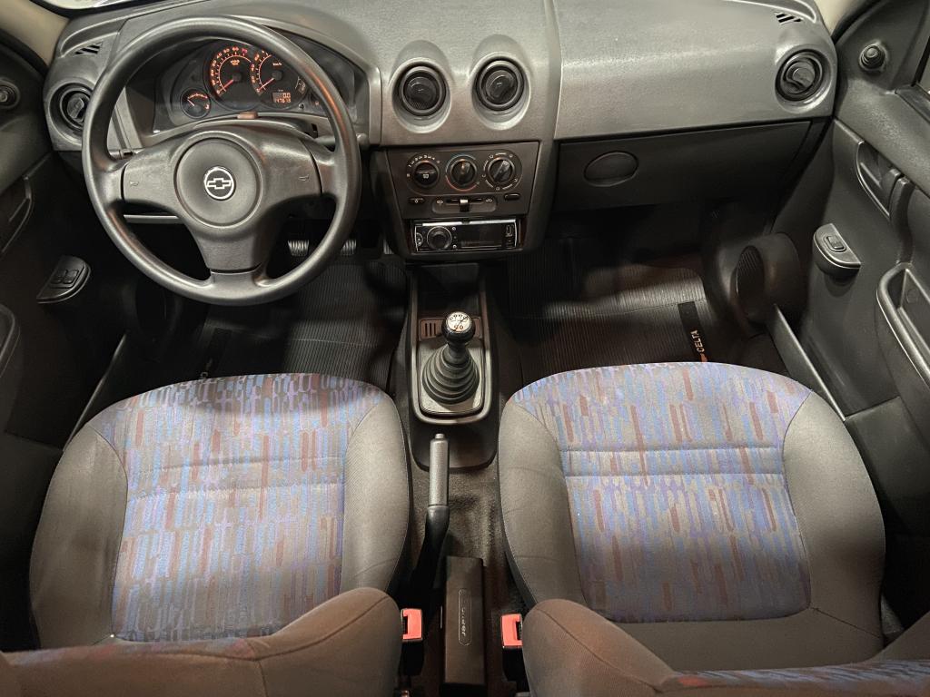 CHEVROLET Celta - Foto