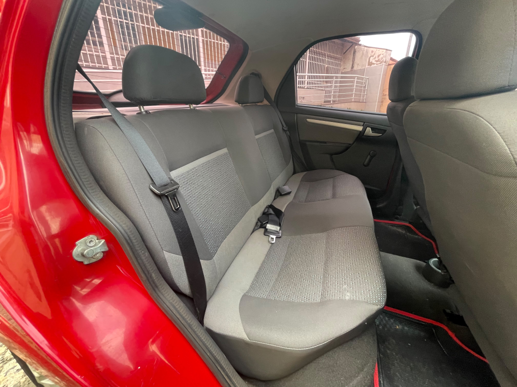 CHEVROLET Celta - Foto
