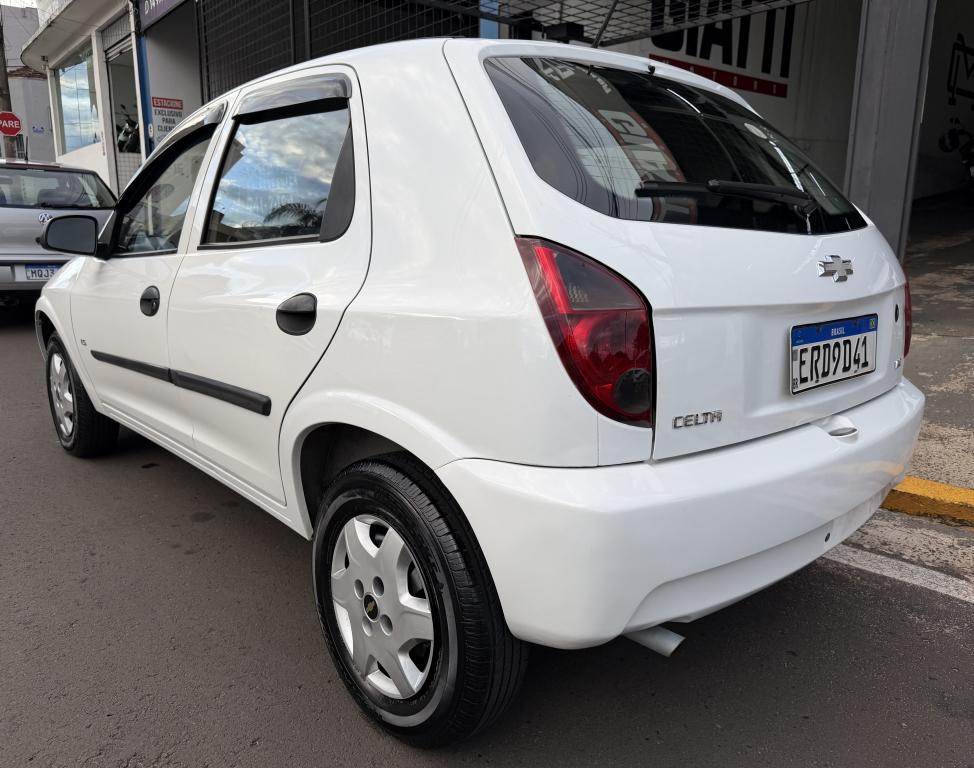 CHEVROLET Celta - Foto