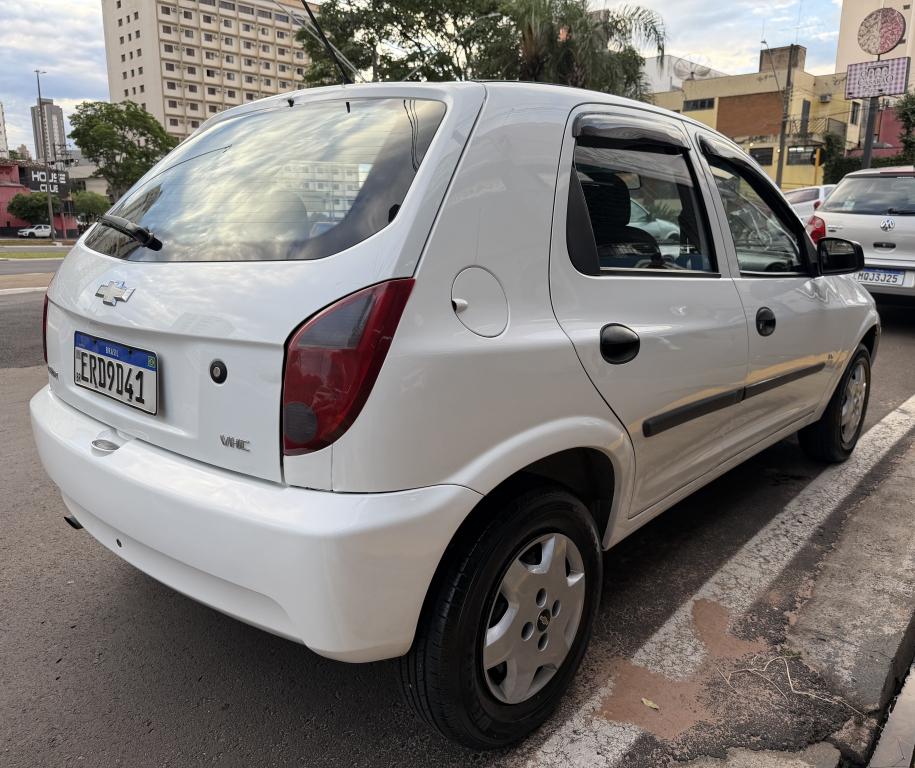 CHEVROLET Celta - Foto