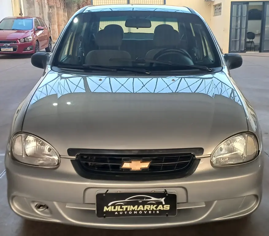 CHEVROLET Classic Sedan - Foto