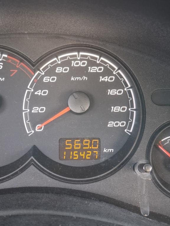 CHEVROLET Classic Sedan - Foto