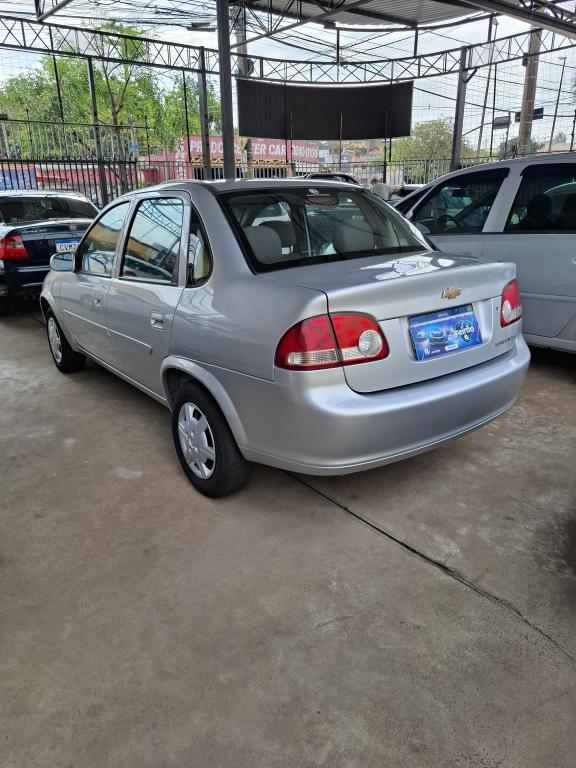 CHEVROLET Classic Sedan - Foto