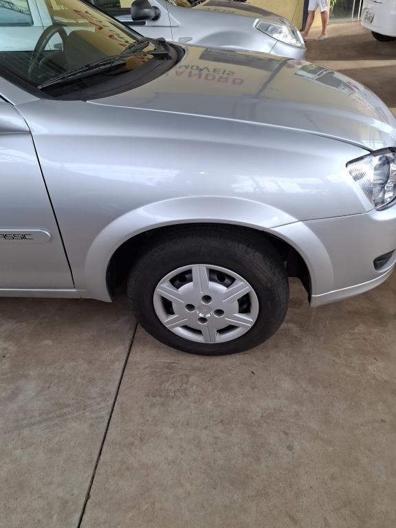 CHEVROLET Classic Sedan - Foto