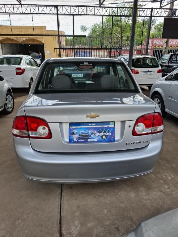 CHEVROLET Classic Sedan - Foto