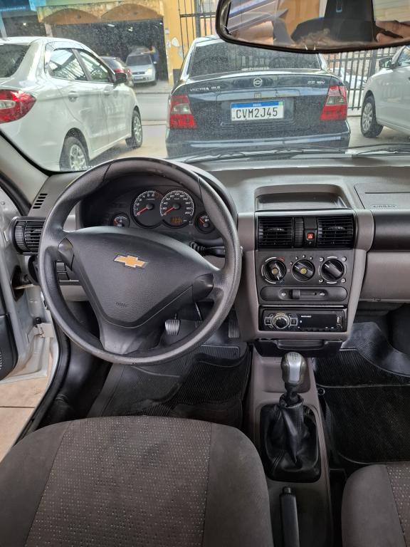 CHEVROLET Classic Sedan - Foto