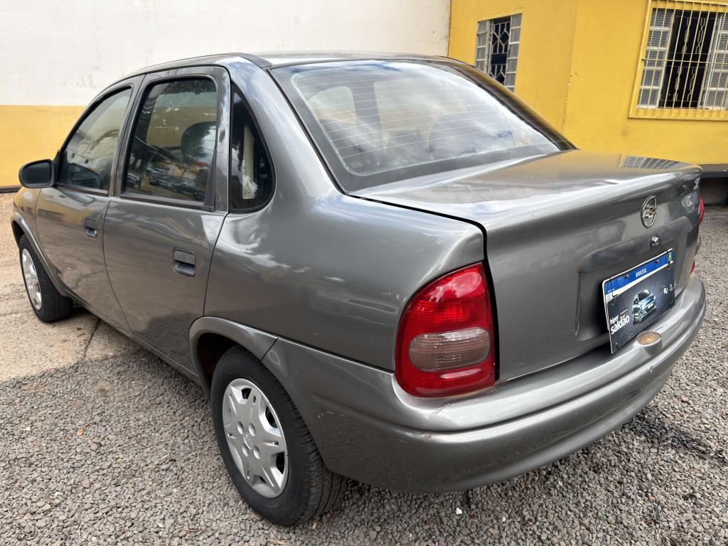 CHEVROLET Classic Sedan - Foto
