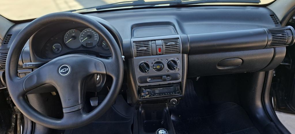CHEVROLET Classic Sedan - Foto