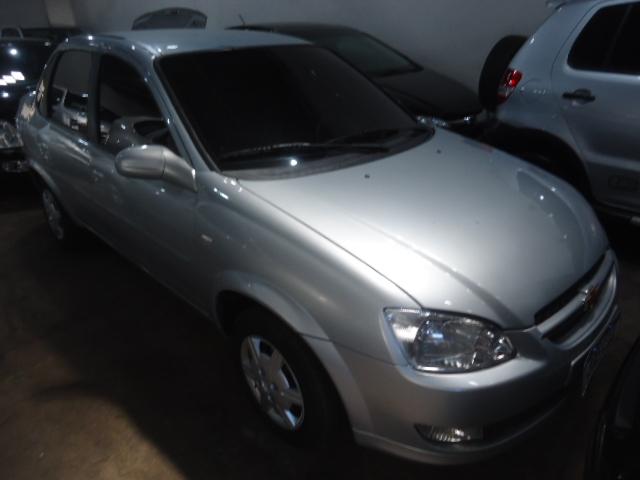 CHEVROLET Classic Sedan - Foto