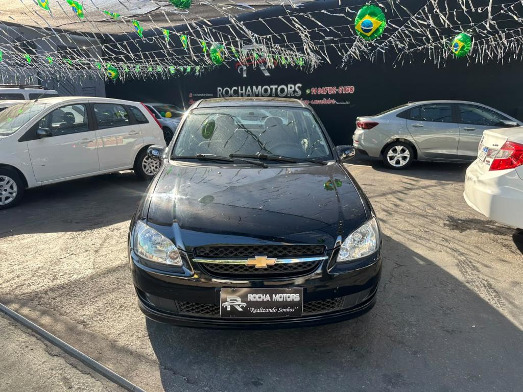 CHEVROLET Classic Sedan - Foto