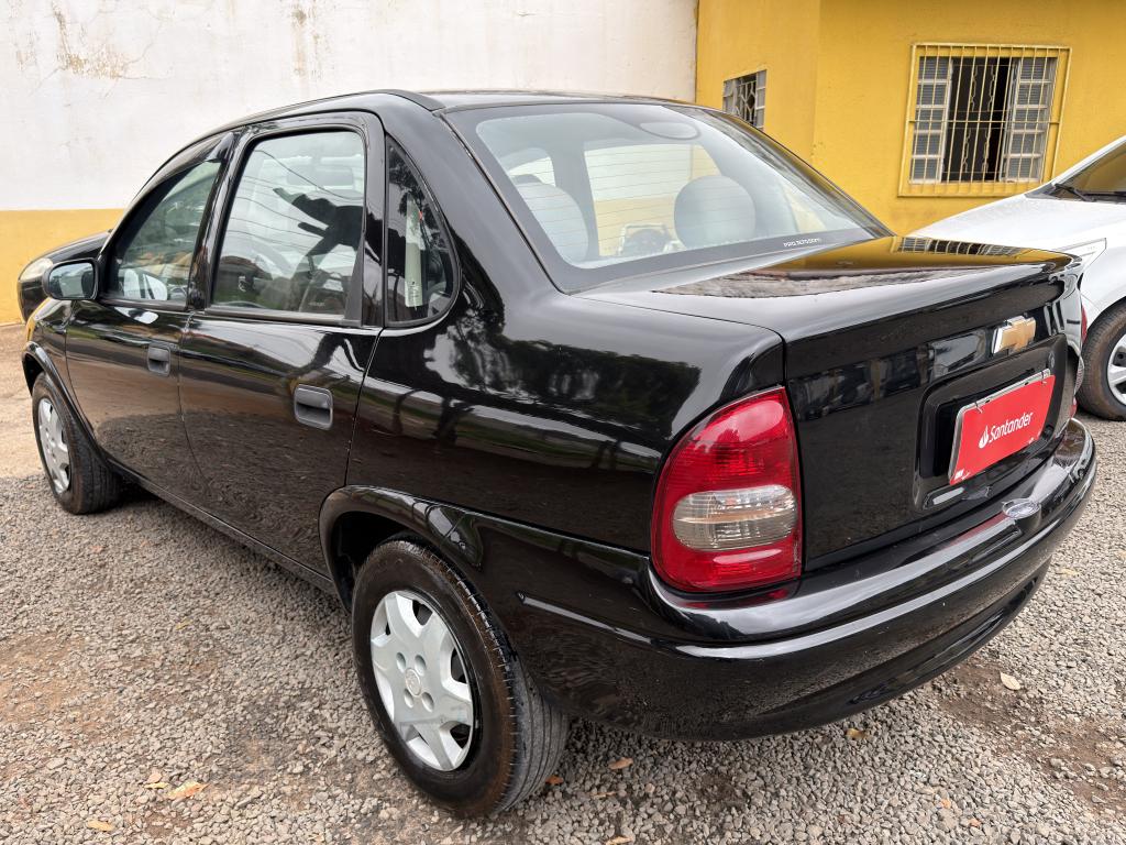 CHEVROLET Classic Sedan - Foto