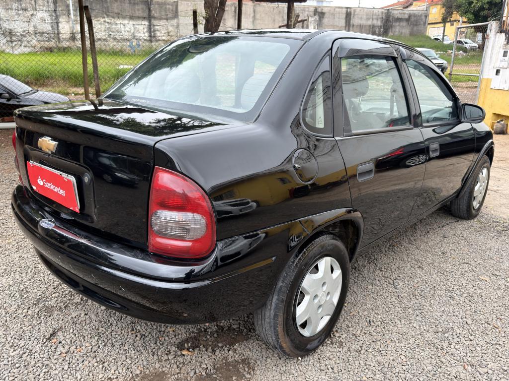 CHEVROLET Classic Sedan - Foto