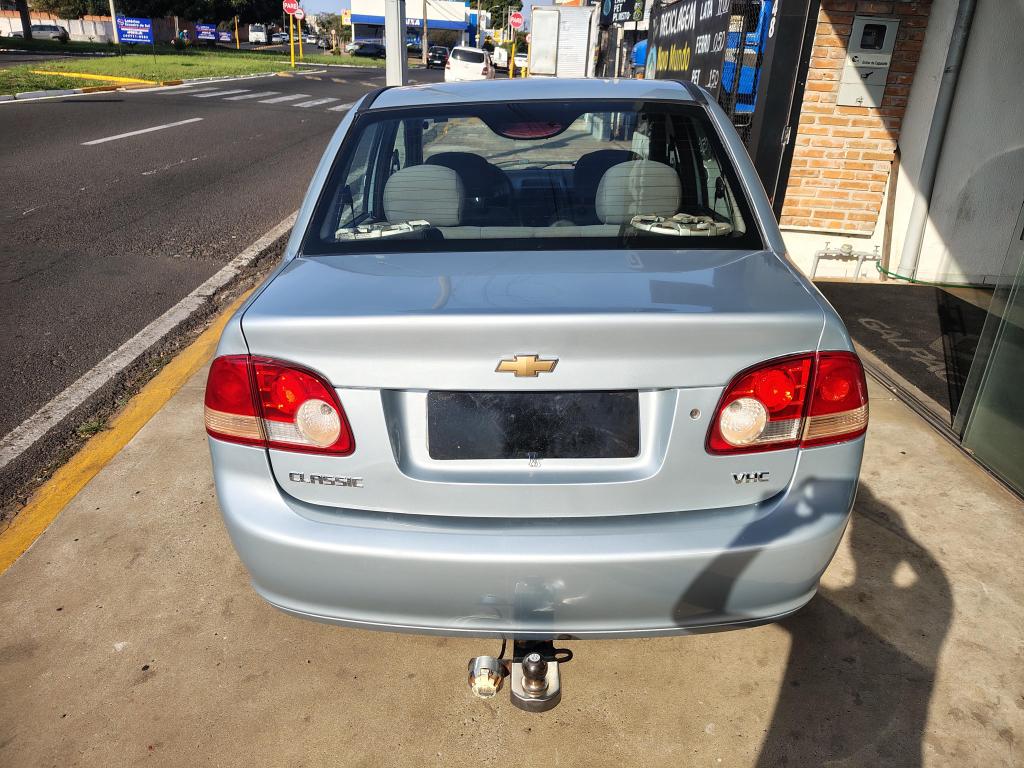 CHEVROLET Classic Sedan - Foto