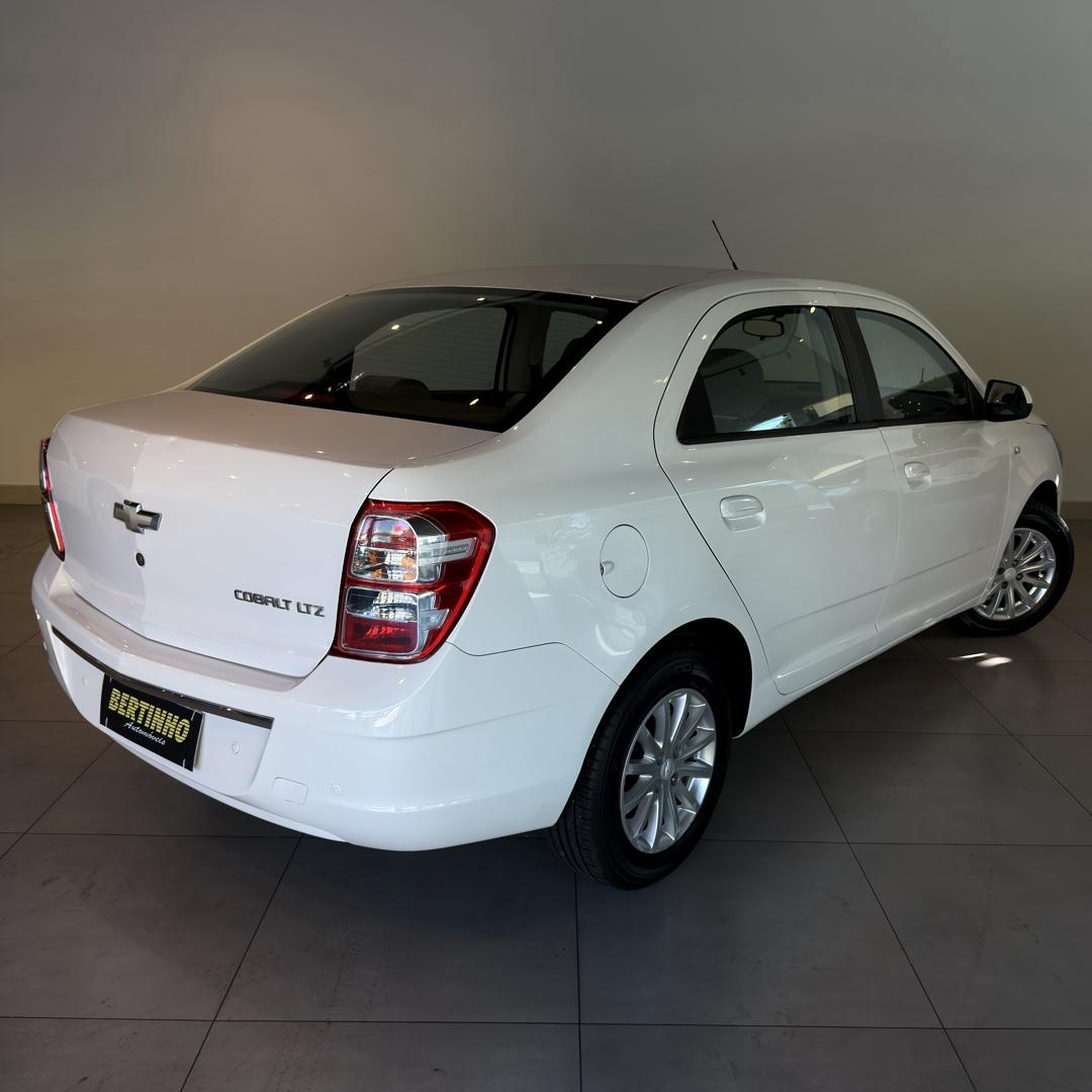 CHEVROLET Cobalt - Foto