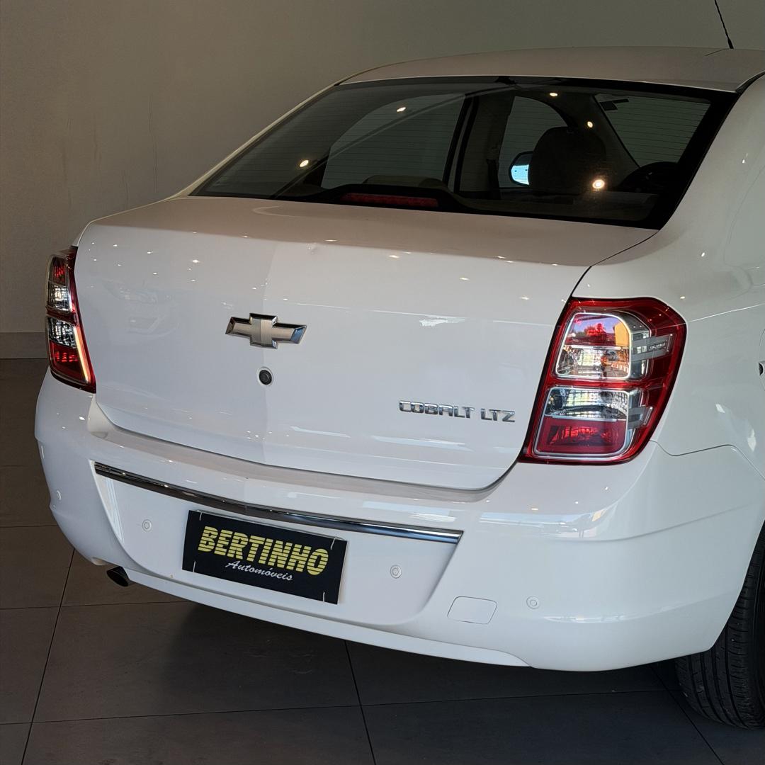 CHEVROLET Cobalt - Foto