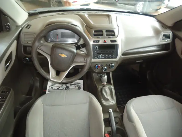 CHEVROLET Cobalt - Foto