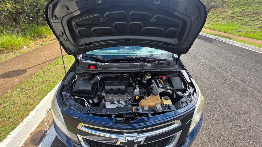 CHEVROLET Cobalt - Foto