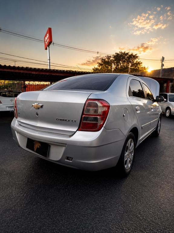 CHEVROLET Cobalt - Foto