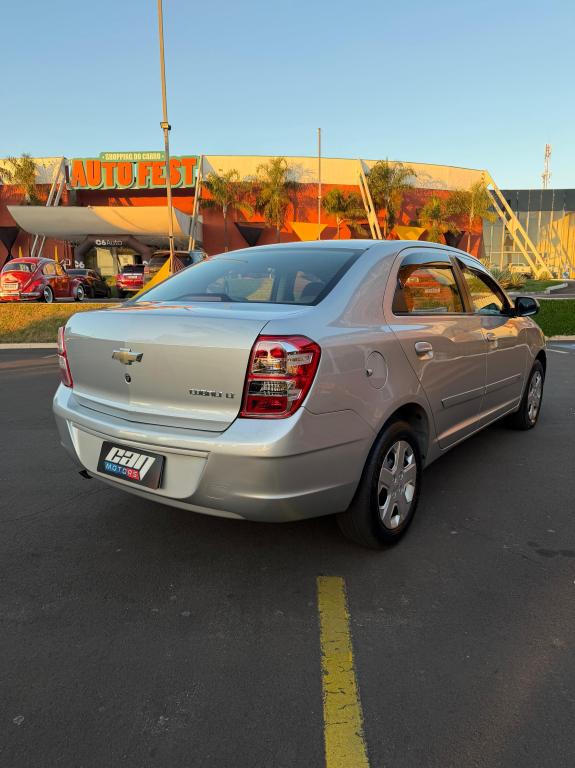 CHEVROLET Cobalt - Foto
